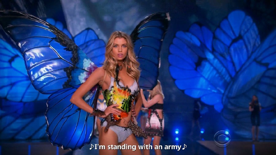 2015维多利亚的秘密时尚内衣秀.The.Victorias.Secret.Fashion.Show.2015.HD1080P.X264.AAC.English.CHS-ENG.Mp4Ba.mp4不要在线看_20230315_205911.593.jpg